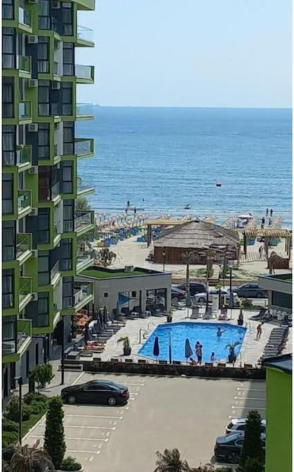 Năvodari Alezzy Beach Apartament Prima Linie La Mare المظهر الخارجي الصورة